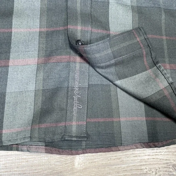 Travis Mathew Gray and Black Plaid Casual Button Down Shirt - Picture 3 of 8
